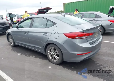 2017 Hyundai Elantra Se z USA, uszkodzony, nr VIN KMHD84LF8HU207205